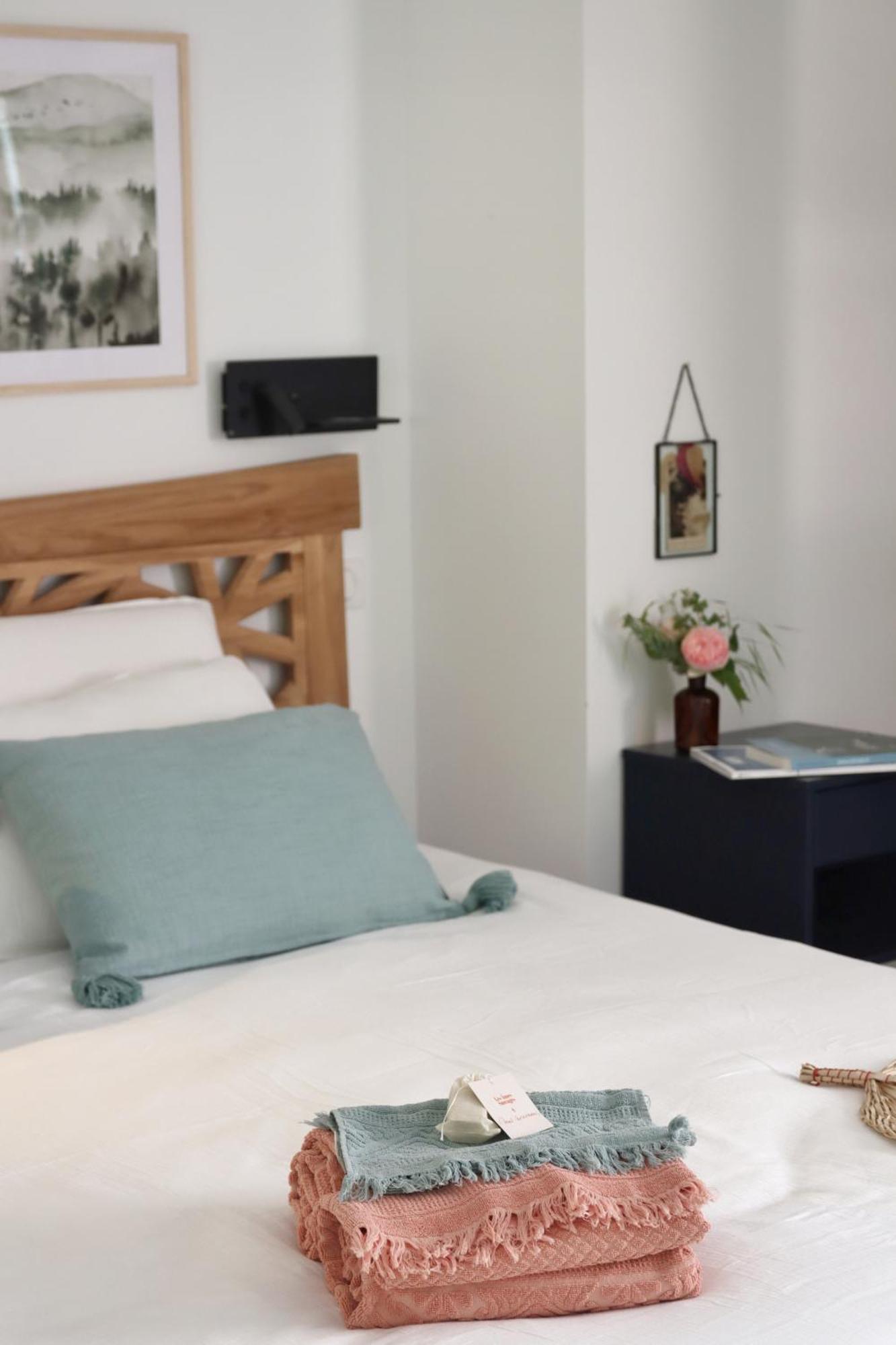 Mas Nouveau Chambres D'Hotes Genolhac ภายนอก รูปภาพ